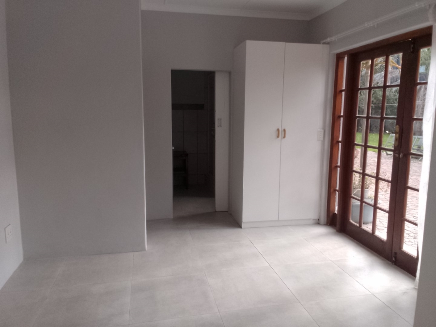 To Let 3 Bedroom Property for Rent in George East Western Cape